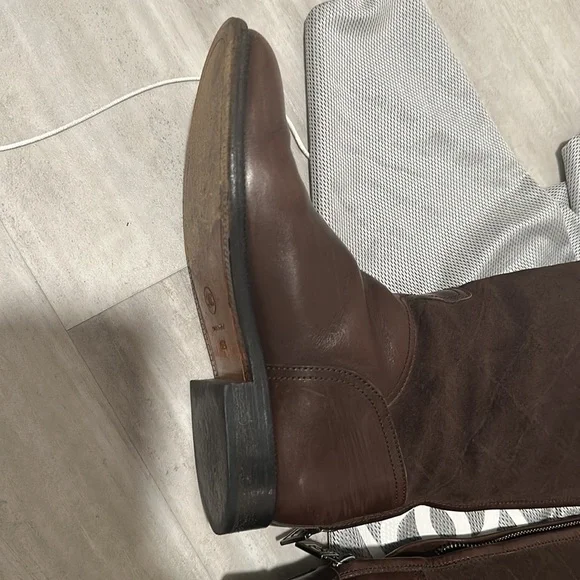 Vintage Chanel Riding boots. - Picture 16 of 17